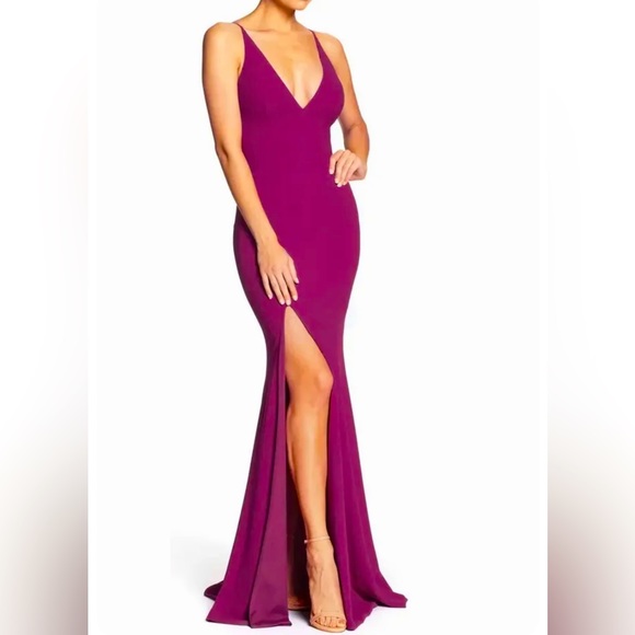 New Dress the Population Iris Slit Crepe Trumpet Gown Dark Magenta Sz XXL - Picture 1 of 10